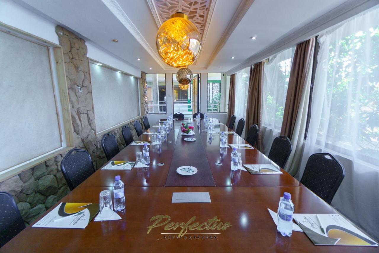 Perfectus & Gardens Hotel *