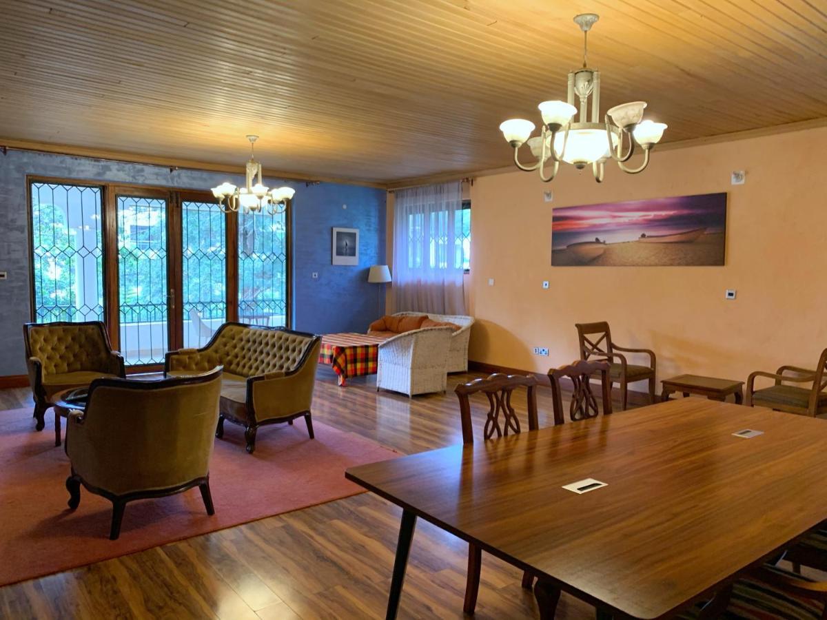 The Palace Inn, Karen Bed & Breakfast