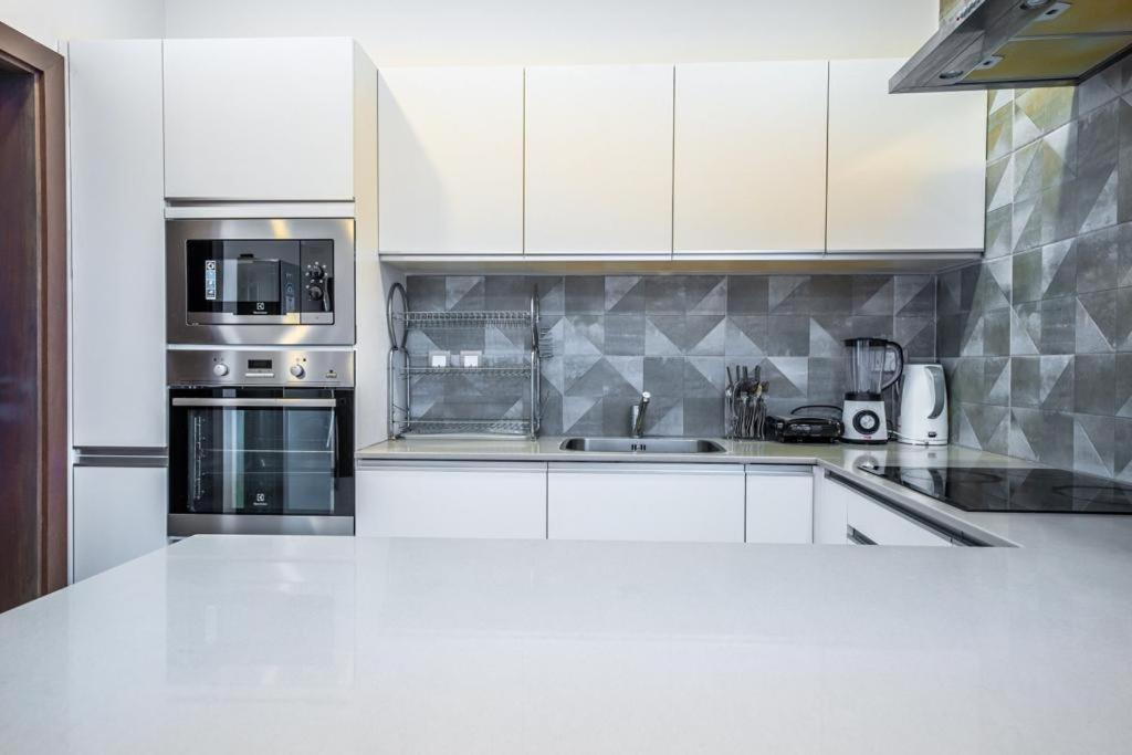 2bedroom Luxury Apartment, Skynest Residences, Westlands Apartment Nairobi