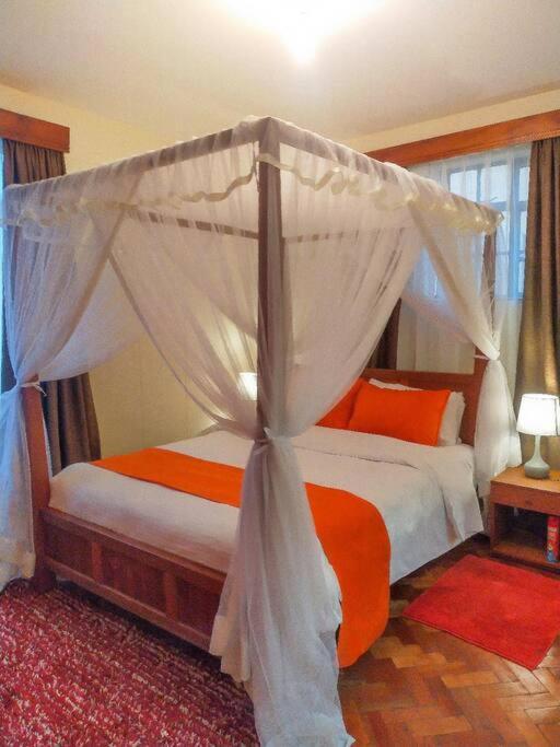 Apartment Spacious Lovely *