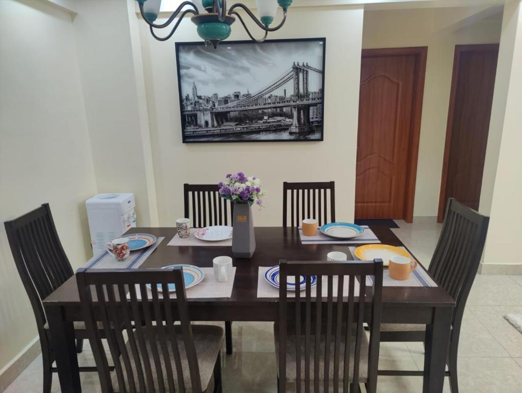 Zaney Apartment