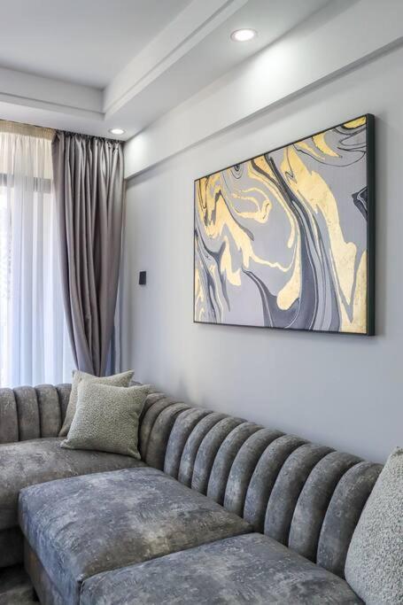 Lovely Furnished Cozy 2bed/room Nairobi