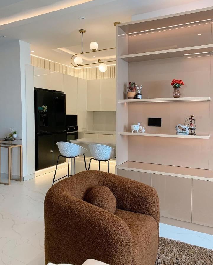 Dahlia Luxury Apartment