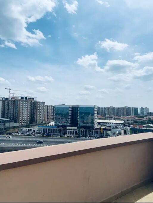 1 Bedroom South B Podium Heights Apartment