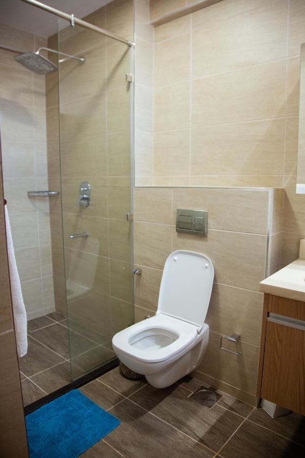 Apartment Shared In Three Bedrooms, Private Bathroom, Gym, Office Area, Kitchen, Wonderiss Westland Living Nairobi