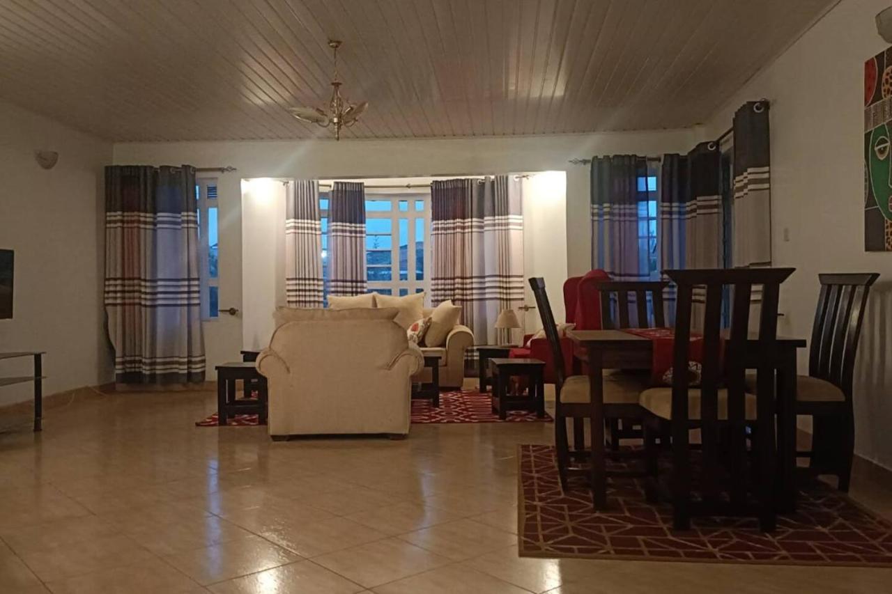 Villa A 2 Bedroom In Runda *