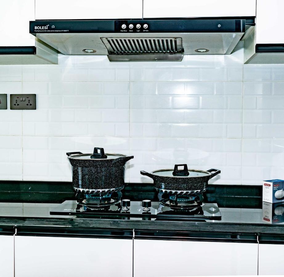 Apartment Staroot Charm 2br Yaya Center, Kilimani *