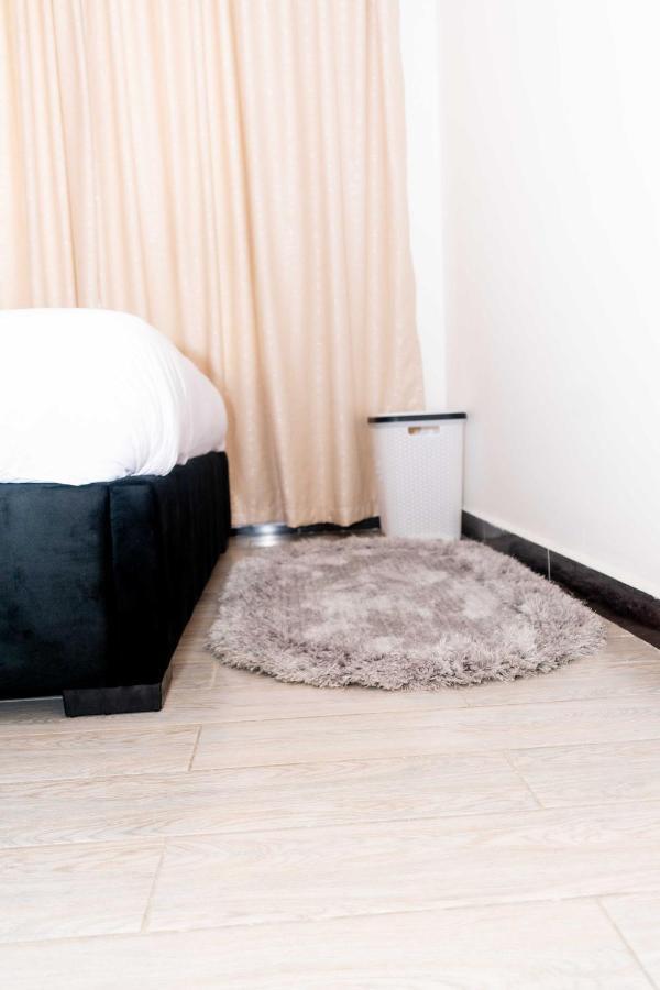 Staroot Charm 2br Yaya Center, Kilimani