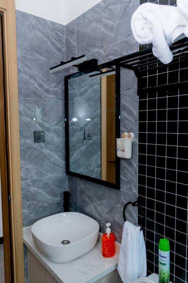 Apartment Staroot Charm 2br Yaya Center, Kilimani Nairobi