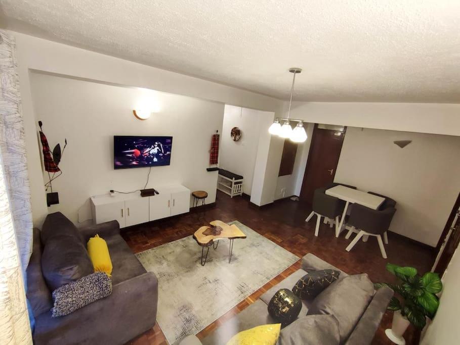 Rorot 2 Bdrm At Kilimani Apartment *