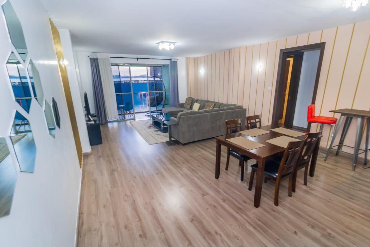 Cozy Staycation With Fa Apartment Nairobi