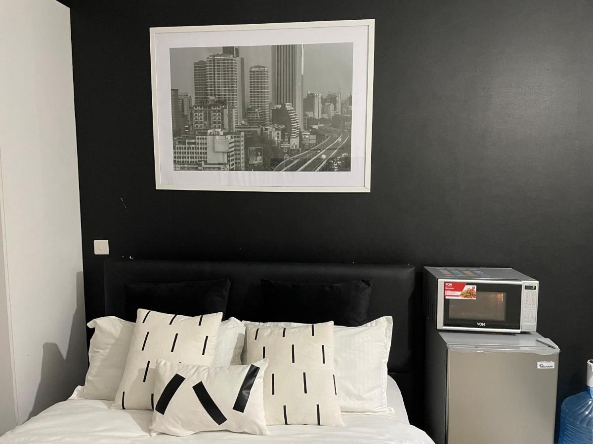 Apartment Chic Homes Jkia - Cozy Homes Near Jkia And Sgr *