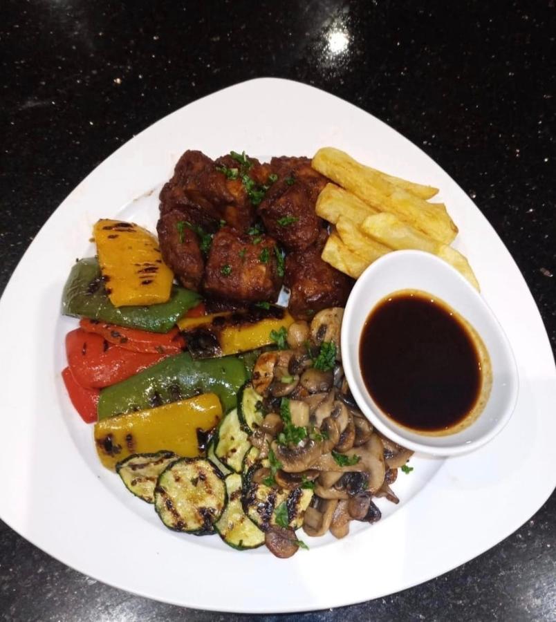 Smothers Garden Suites & Restaurant Hotel *