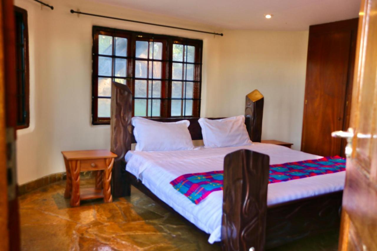 Savannah Ranch Lodge