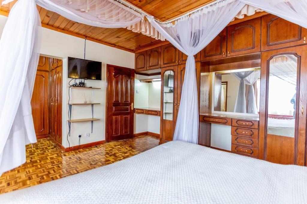 Royal Castle 3 Bedroom En-suite Cozy Nairobi