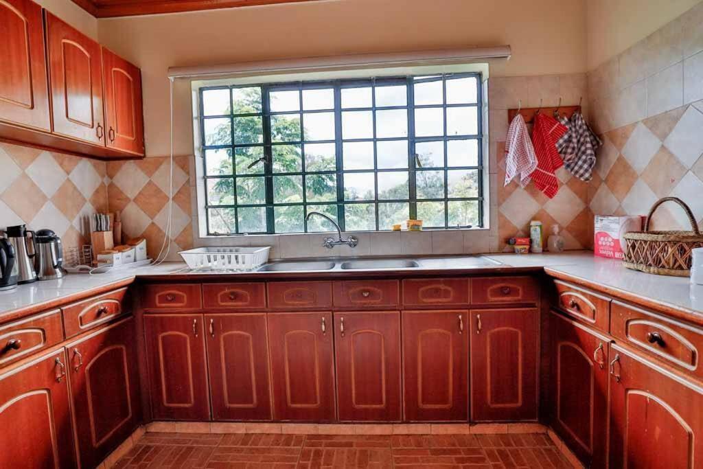 Royal Castle 3 Bedroom En-suite Cozy Apartment