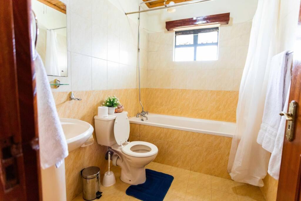 Royal Castle 3 Bedroom En-suite Cozy * Nairobi