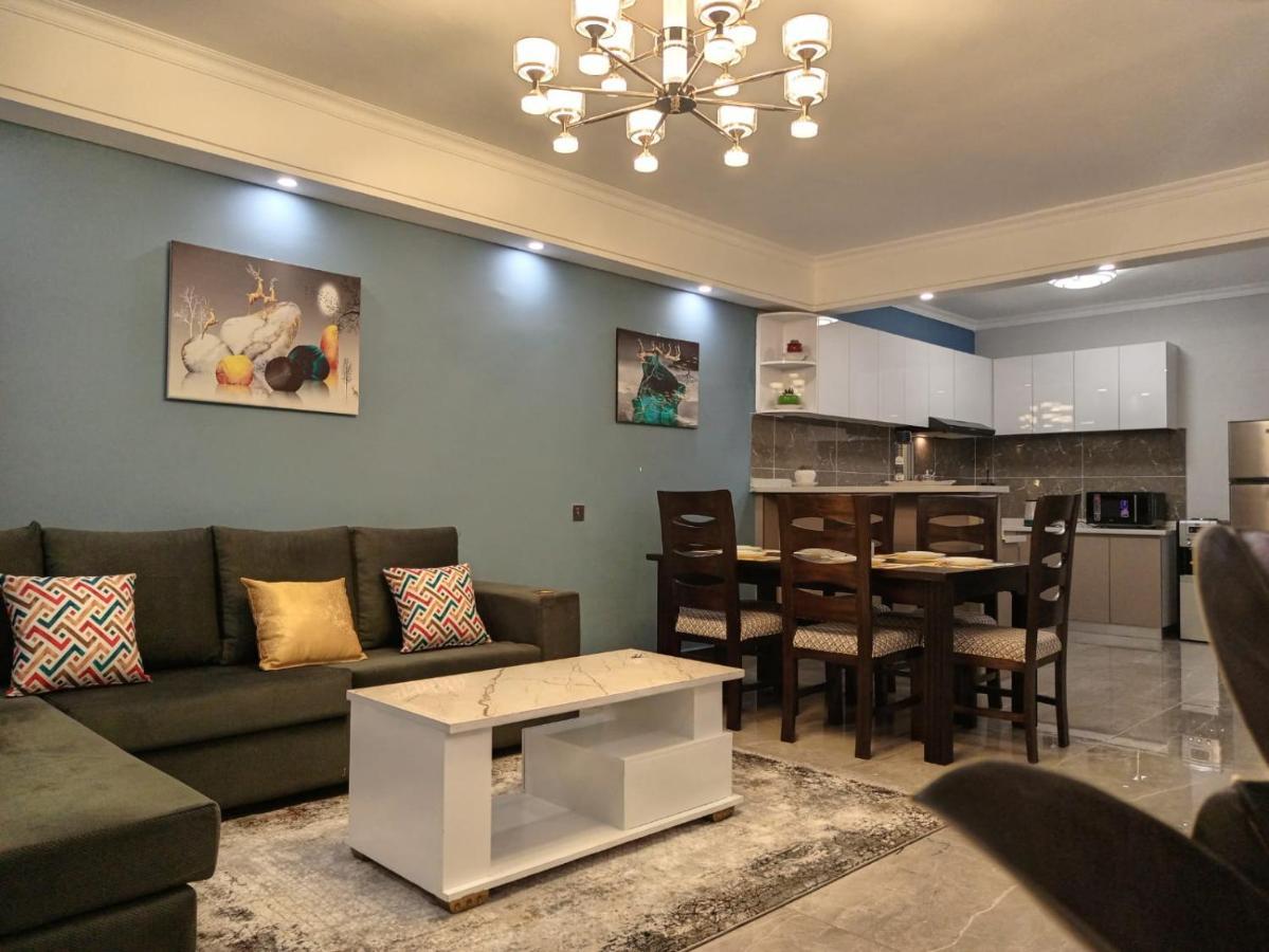 Apartment Stayrest Safari Tours New 3 Bedroom In Kilimani With Rooftop Pool *