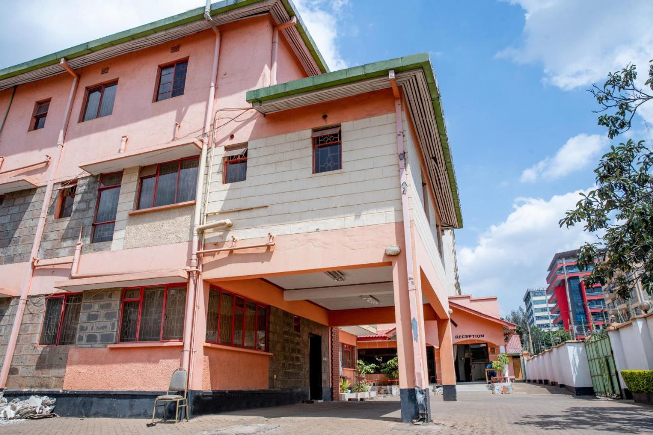 Jupiter - Parklands Hotel Nairobi