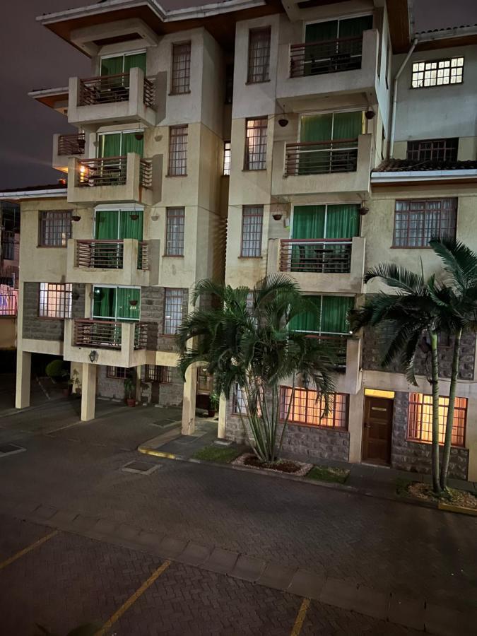 Ler Cozy * Nairobi
