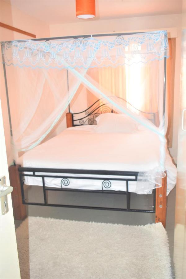 Malaikamaisonette Fully Furnished Nyayo Estate Kenya Namba Simu Sufuri Saba Sufuri Moja Moja Nne Tisa Sufuri Sufuri Saba Next To Jkia Jomo Kenyatta International Airport,next To Sgr Terminus Next To Kenya Airways Pride Centr Holiday home *