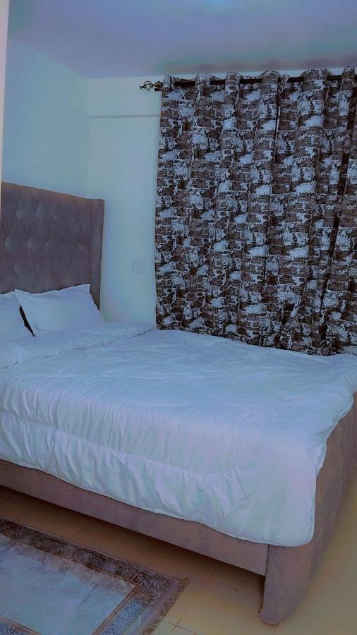 Cozyhome Airbnb Apartment