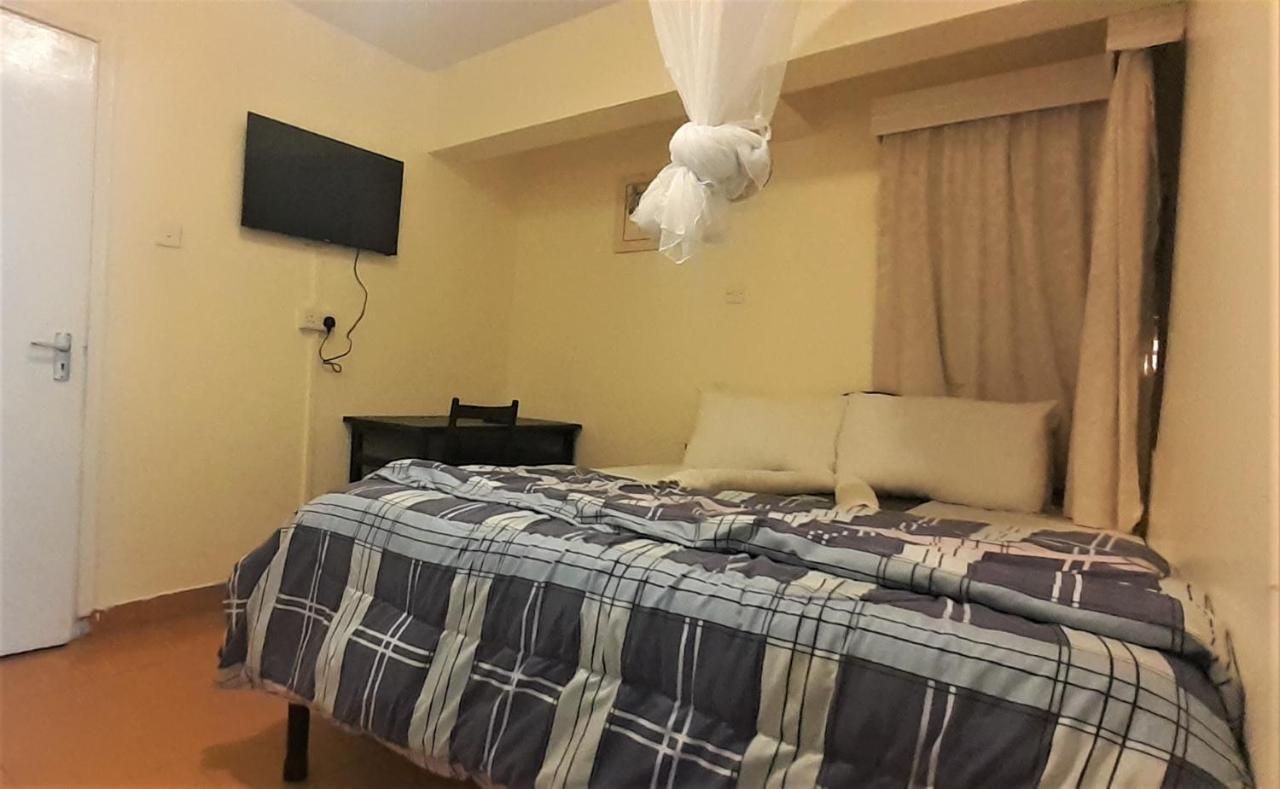 Lulu's Guest house *