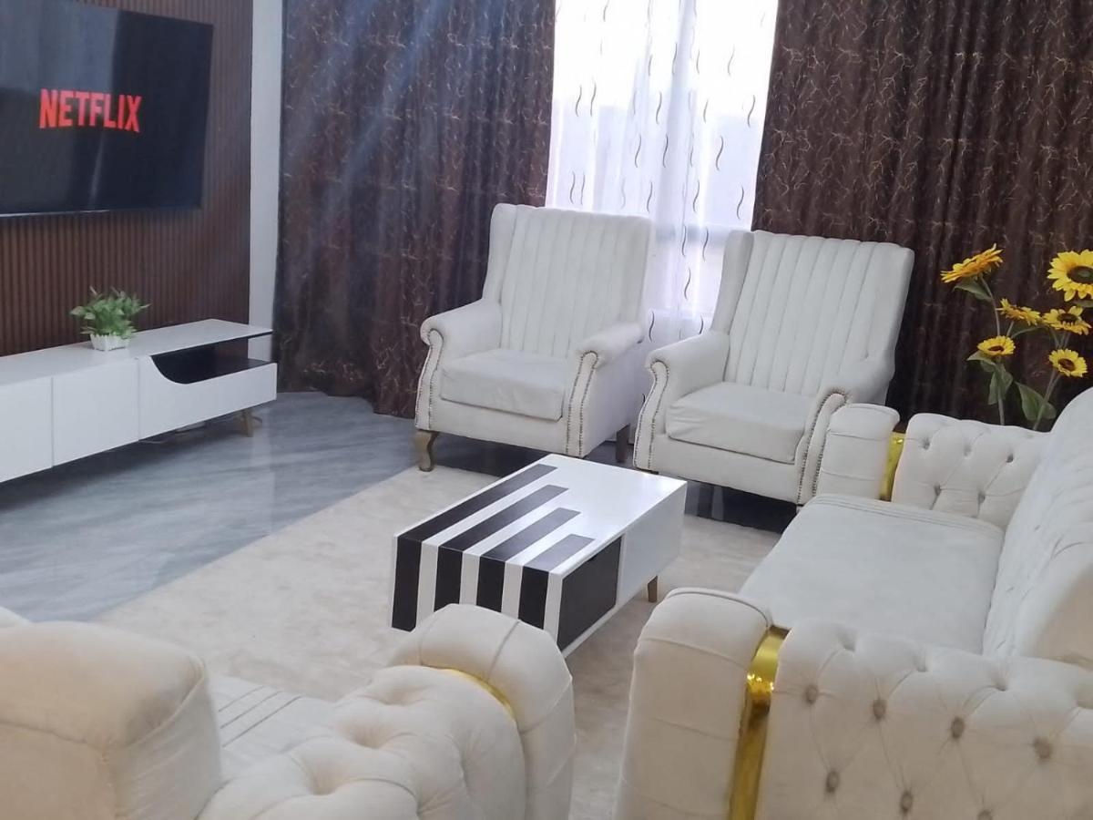Apartment Vega Deluxe Homes - Starroot Residency Kilimani Nairobi