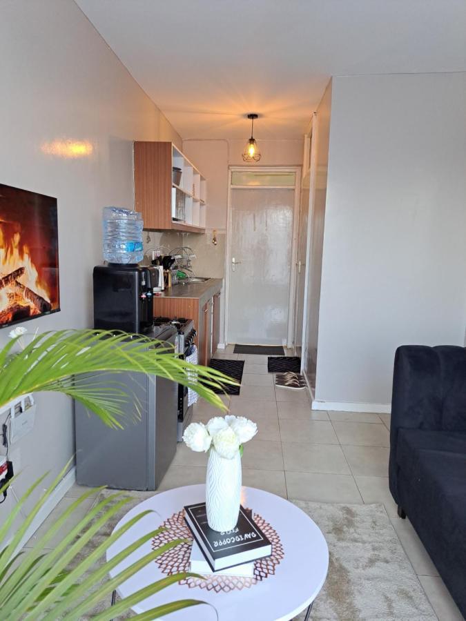 Jasmine Apartment *