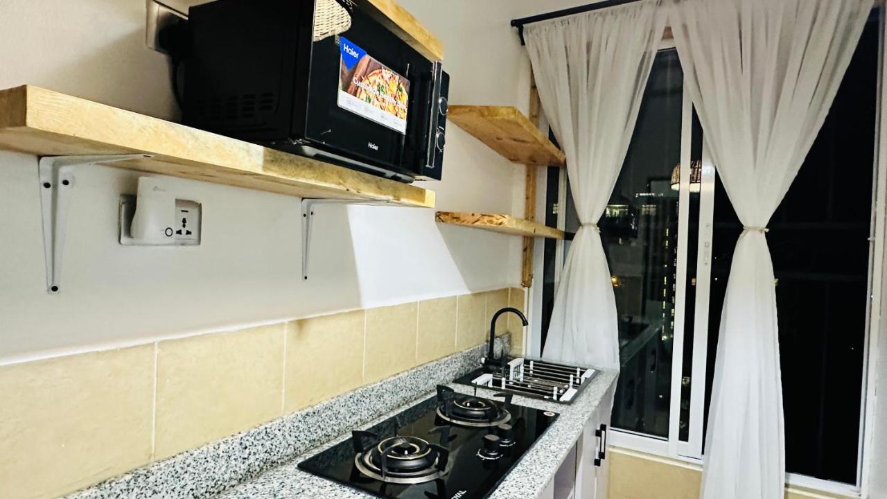 Cosy W/kitchenette *
