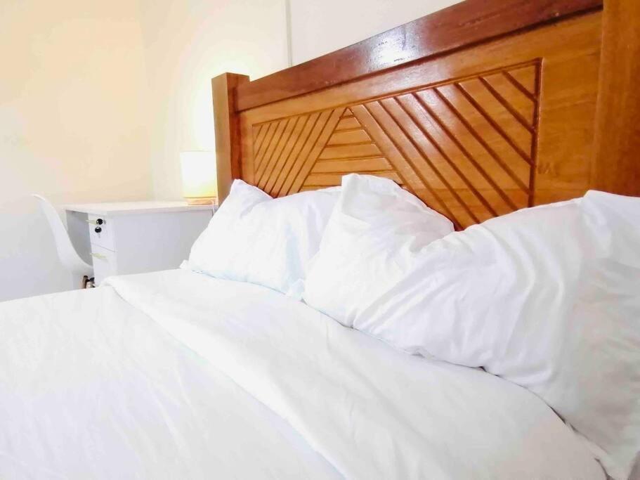 Apartment Cozy Haven, Centrally Located In Westlands, *