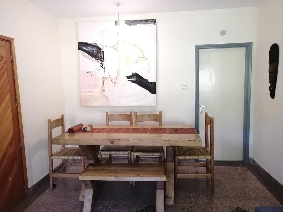 Cozy Haven, Centrally Located In Westlands, Apartment *