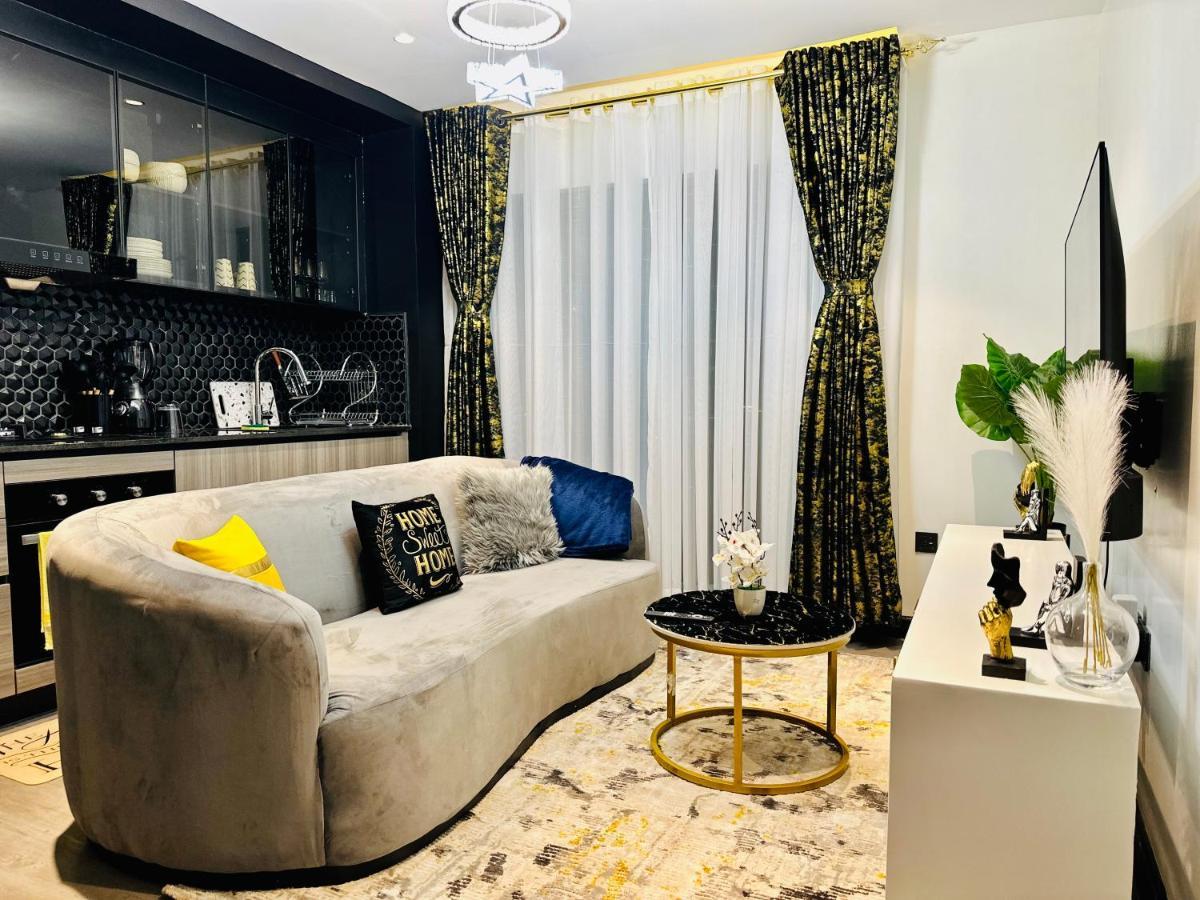 Escada Next Level Luxurious * Nairobi