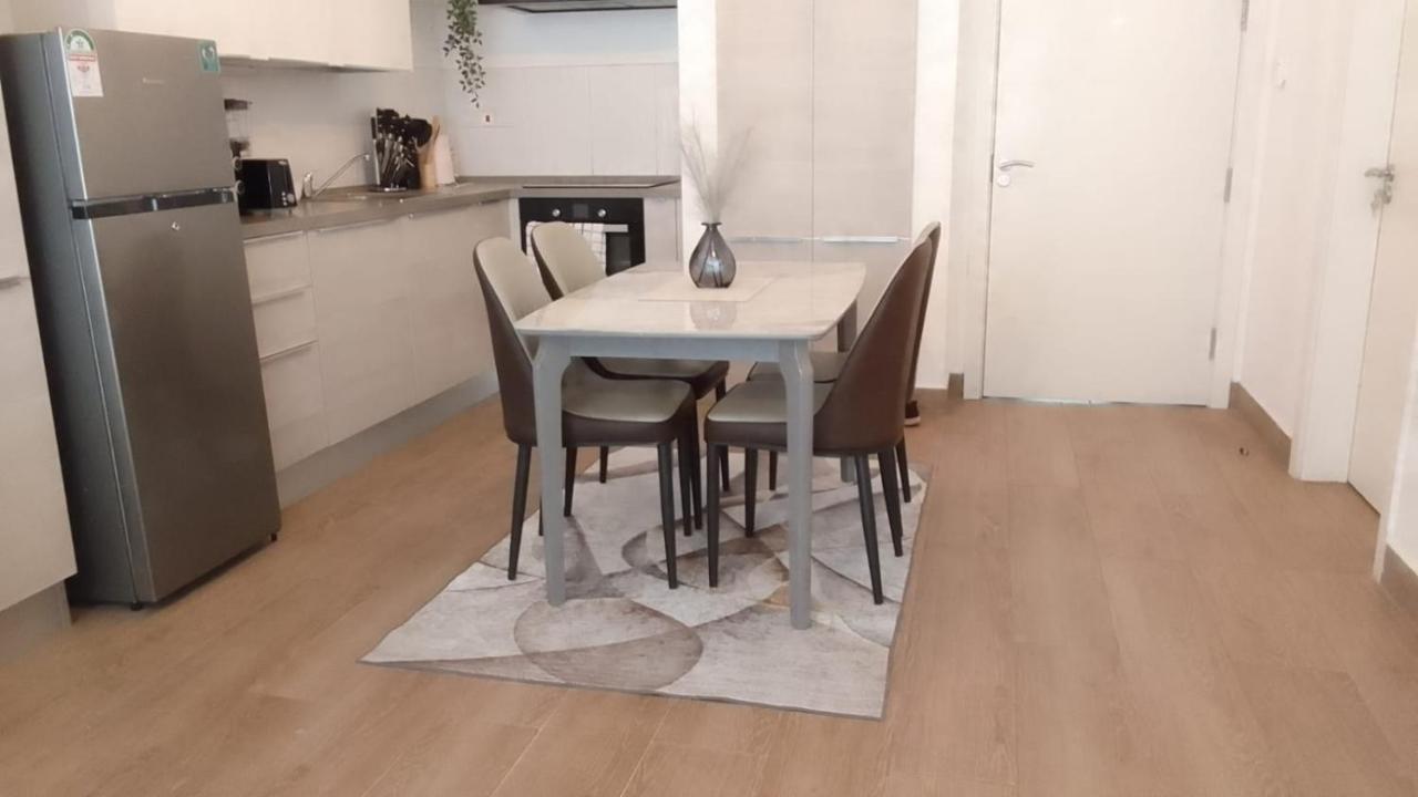 Nova Dominion Apartment