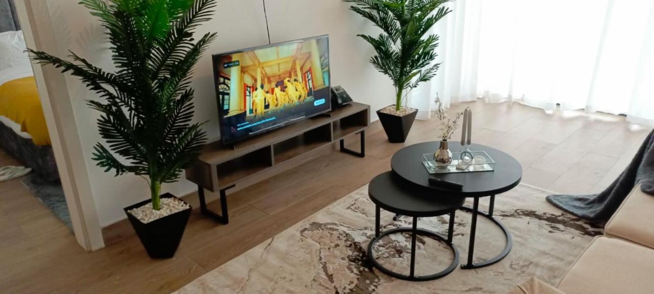 Nova Dominion Apartment *