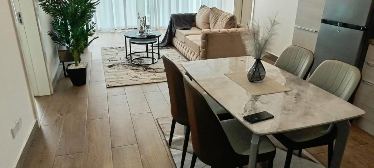 Nova Dominion Apartment
