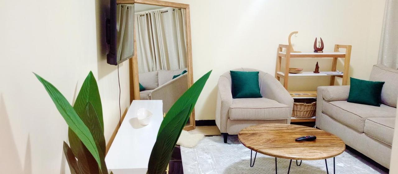 Cozy In Claycity, Kasarani Near Camp David Apartment *