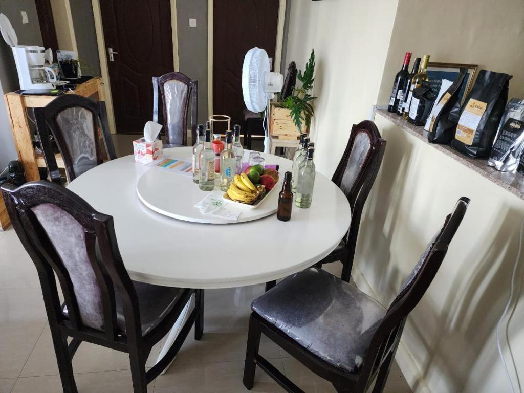 The Coffee Residences- 3 Bedroom Apartments-4km To Jkia, 7km To Cbd * Nairobi