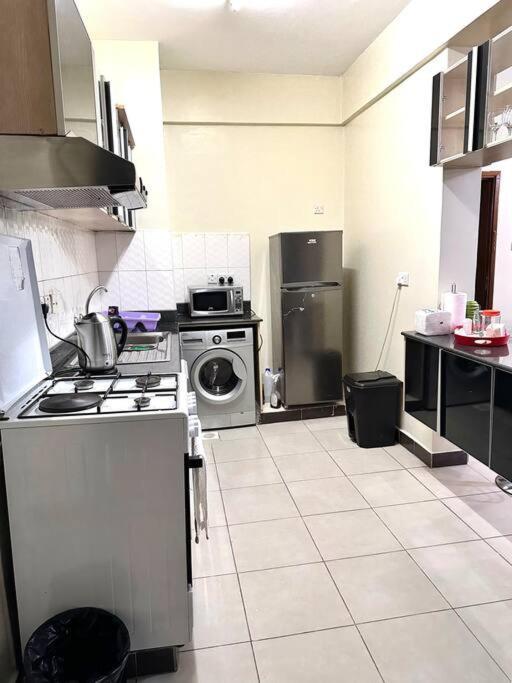 Cozy One Bedroom - Sapphire Near Jkia, Eka Along Mombasa Road Apartment Nairobi