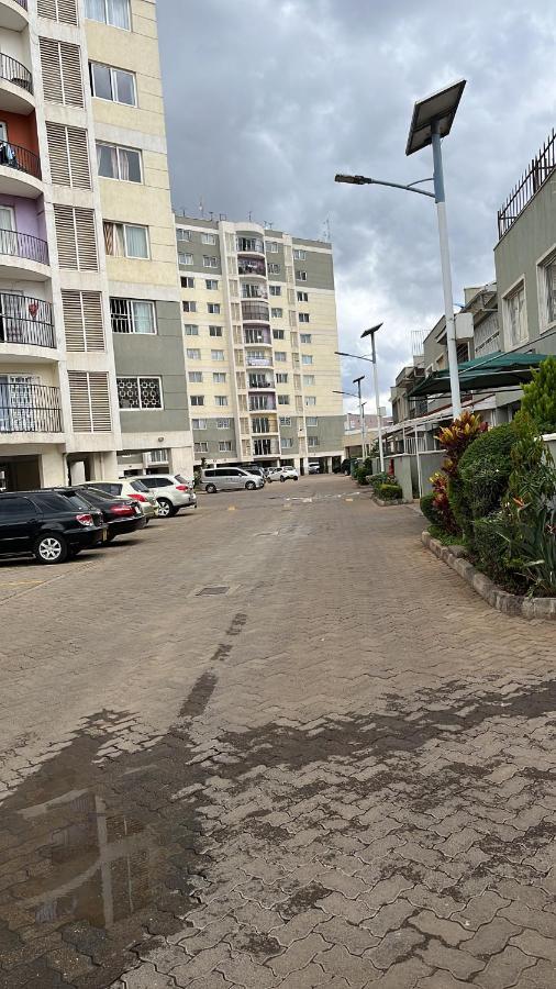 Apartment The Coffee Residences- 3 Bedroom Apartments-4km To Jkia, 7km To Cbd