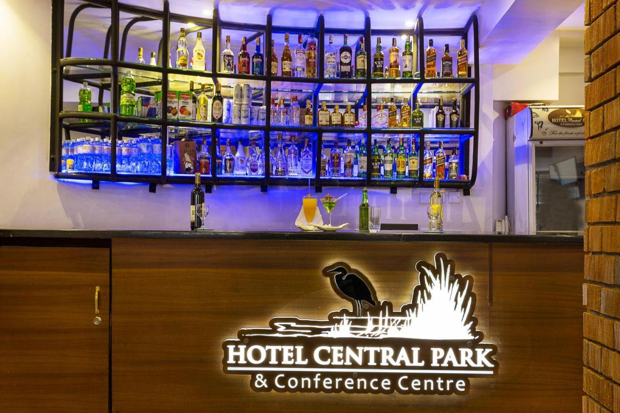 Park & Conference Centre Hotel