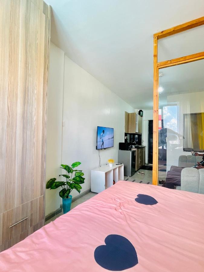 Patty's Plushy Homes Apartment