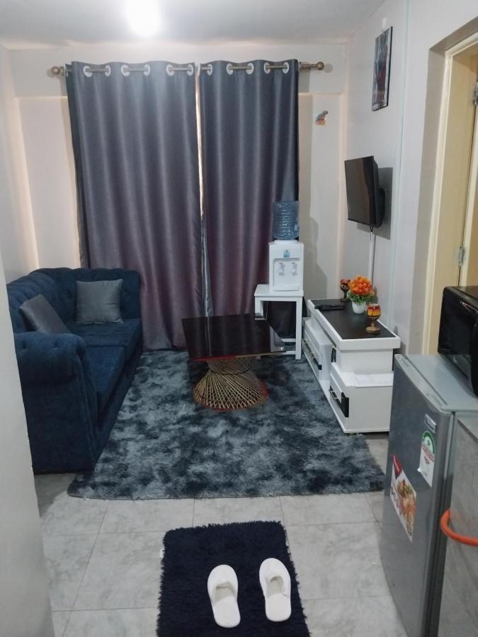 Apartment Kings And Queens Airbnb With Wi-fi Near Jkia Airport. Nairobi