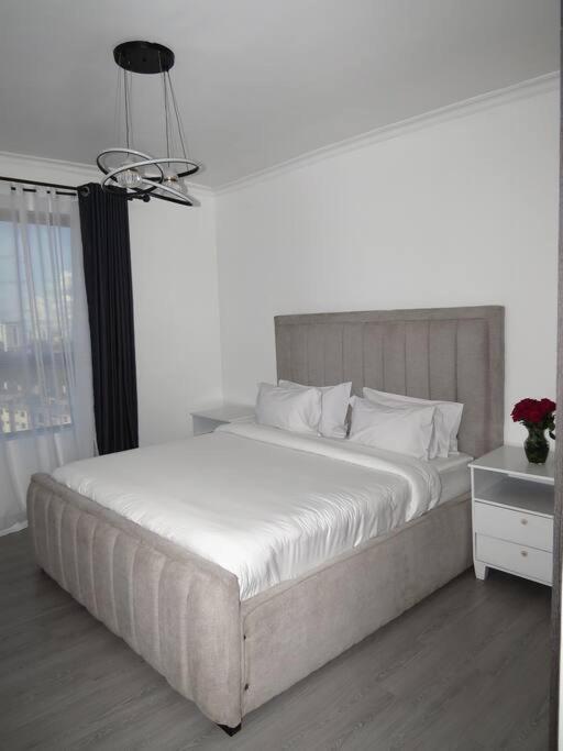 Apartment Three Bedroom Luxury Nairobi