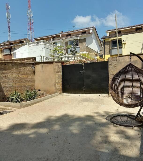 Apartment Cozy, Amenities Galore Guesthouse, 5km To Cbd *