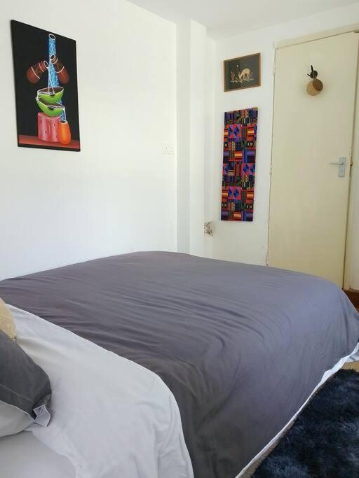 Cozy, Amenities Galore Guesthouse, 5km To Cbd *
