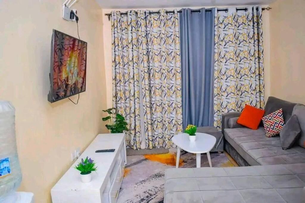 Apartment Lovely One Bedroom Lumumba Drive - Trm *