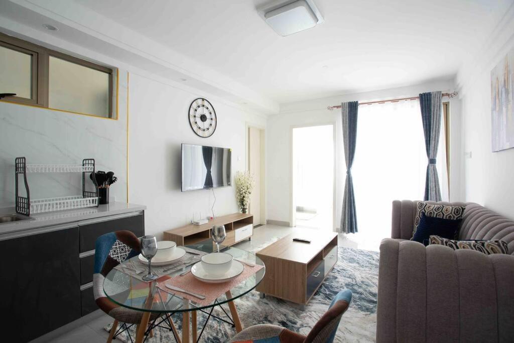 Goldpark Homes, One Brdm Apt Yaya Center, Kilimani Apartment Nairobi