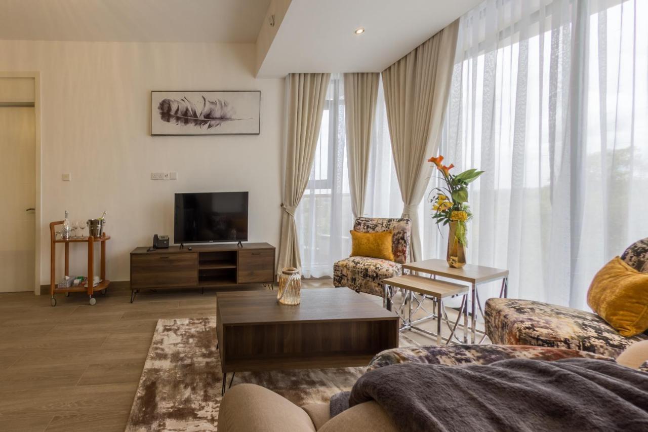 Fstar Nova Westlands Apartment