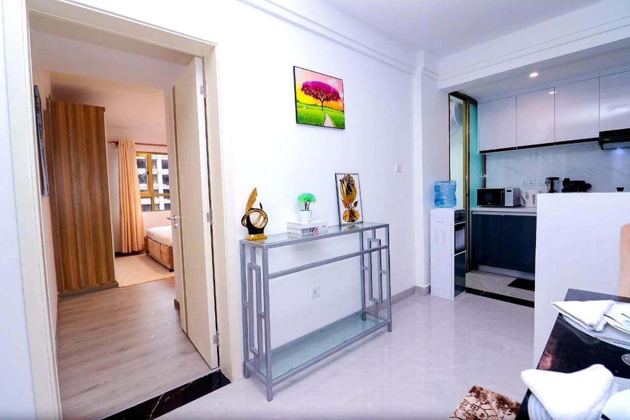 Apartment Gold Park 3 Bedroom *